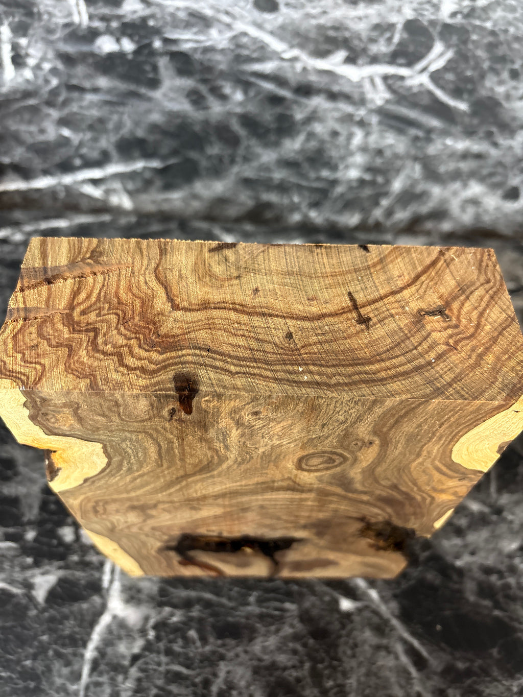 IWRAW139 - 7.7 x 6 x 2.3”