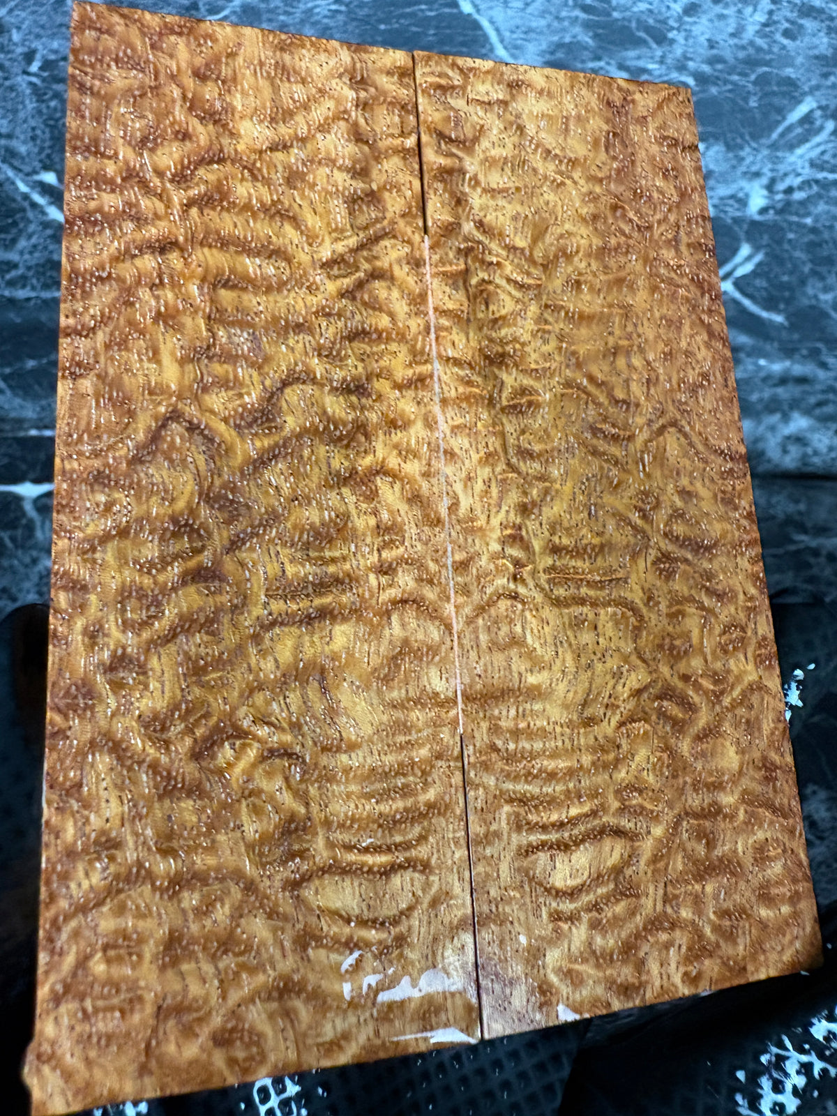 AFS104 - 5.15 x 1.85 x .32”