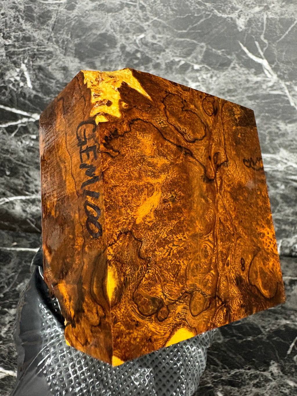 GEM100 - 3.95 x 3.8 x 2.15”