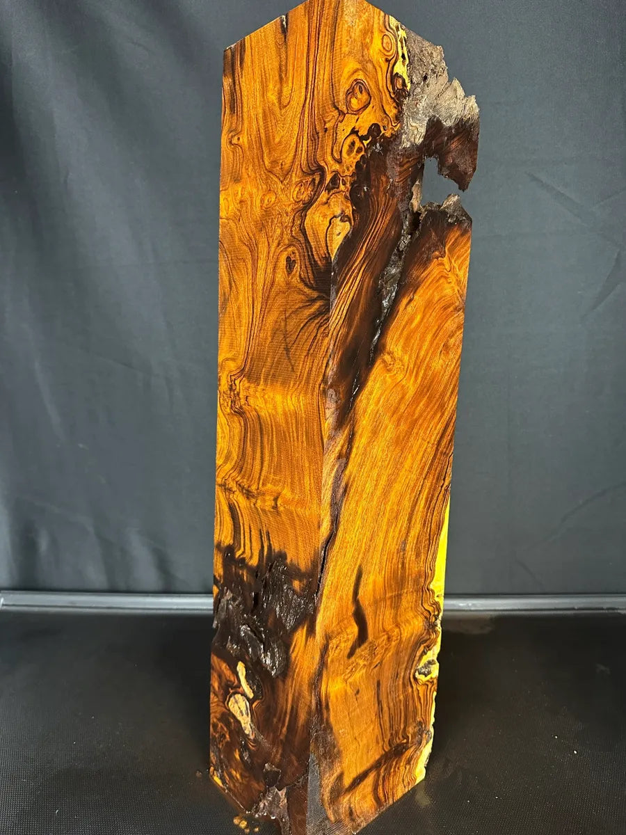 IWRAW102- 24 x 5.8 x 5.25”