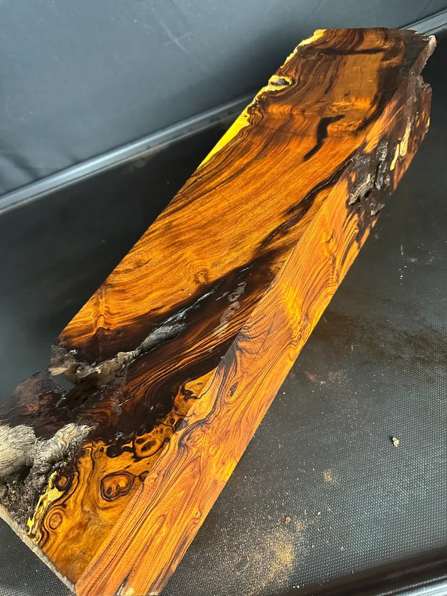 IWRAW102- 24 x 5.8 x 5.25”