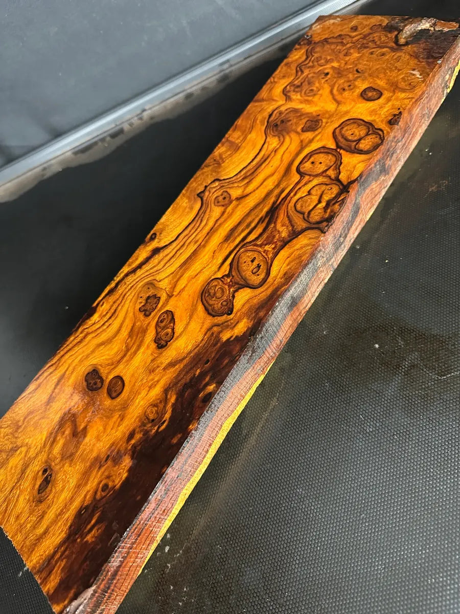 IWRAW105- 20 x 5.6 x 2.25”