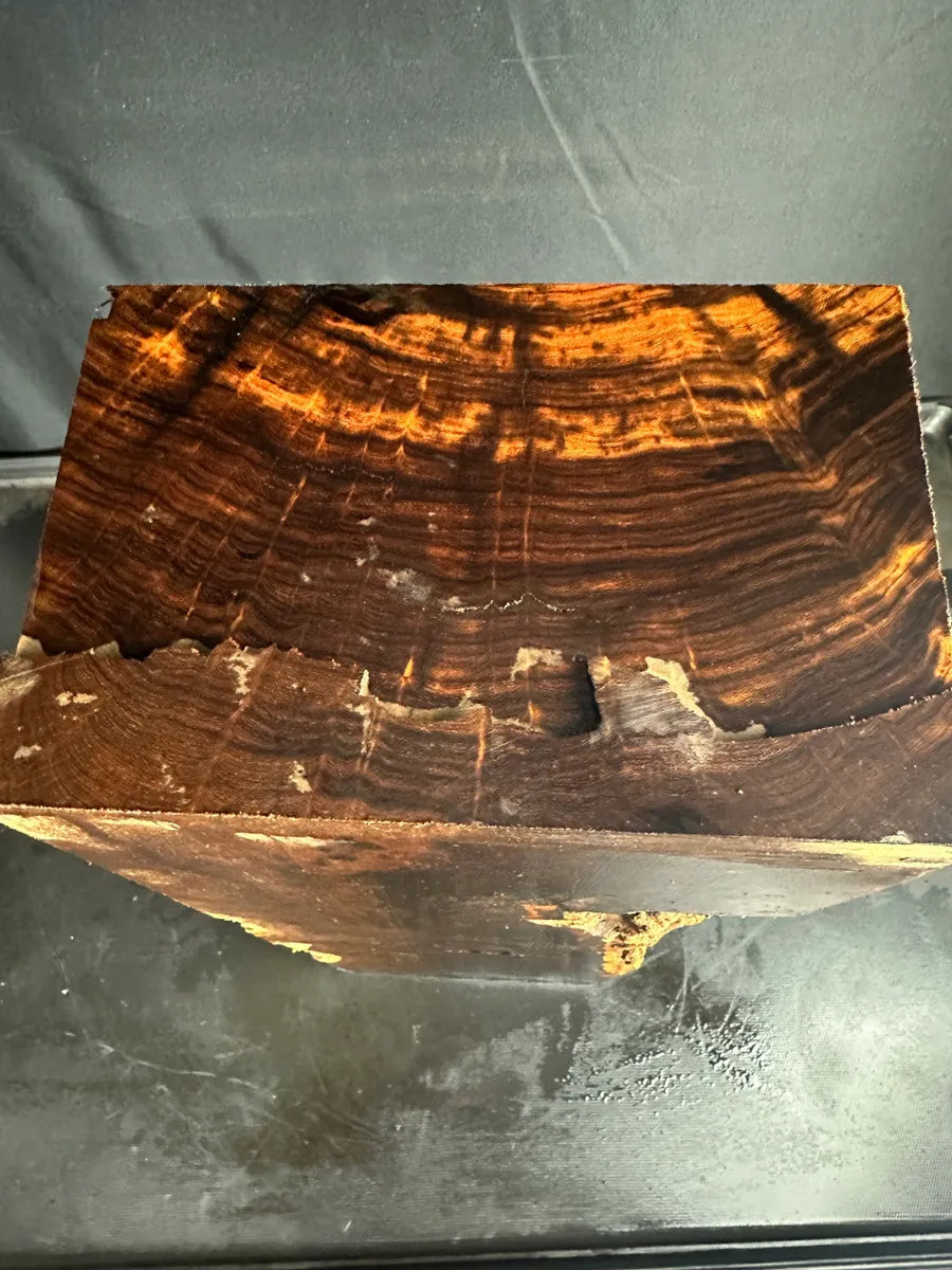 IWRAW110 - 22.8 x 8.2 x 5.5”