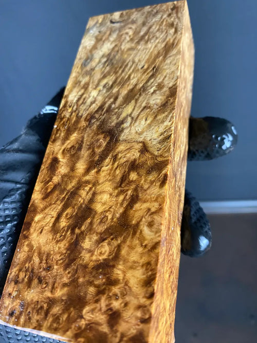 AMB129 - 5.22 x 1.85 x 1.15”