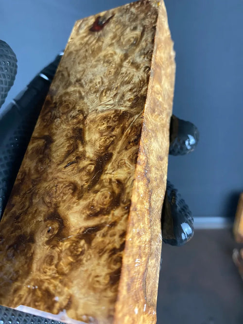 AMB133 - 5.25 x 1.85 x 1.32”