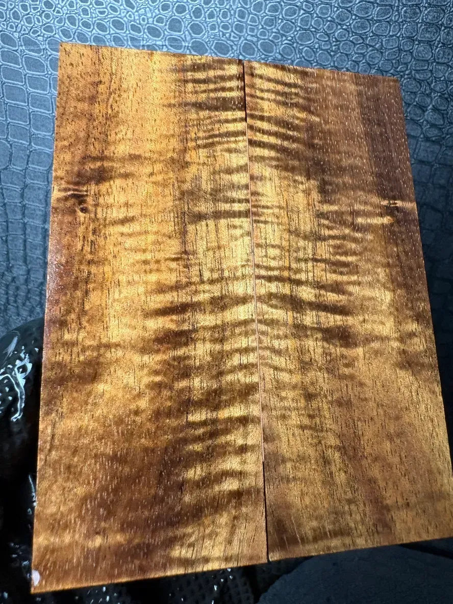 KOS151 - 5.25 x 2 x .4”