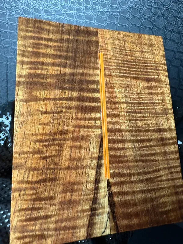 KOS154 - 4.9 x 2 x .4”