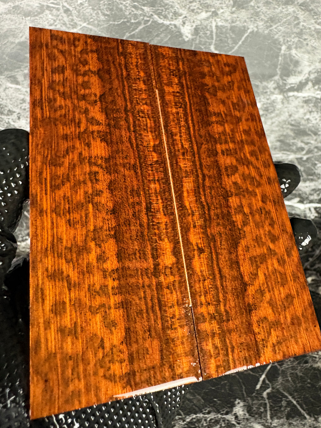 SWS107 - 5.3 x 2 x .37”
