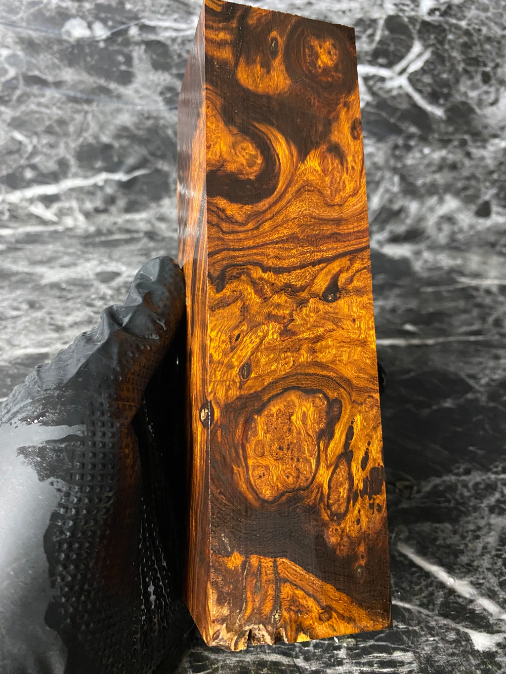 IWB447 - 7 x 1.92 x 2.08”