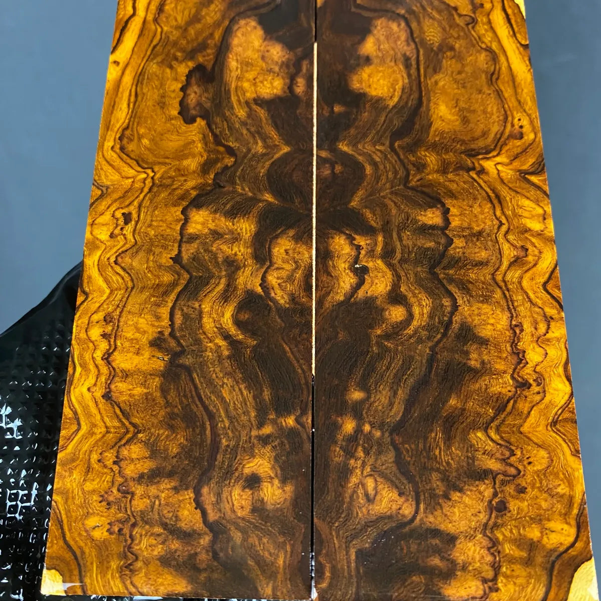 IWS229 - 5.29 x 1.82 x .28”