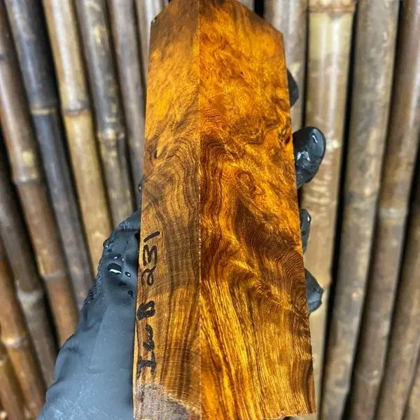 IWB231 - 5.61 x 1.75 x 1.2”