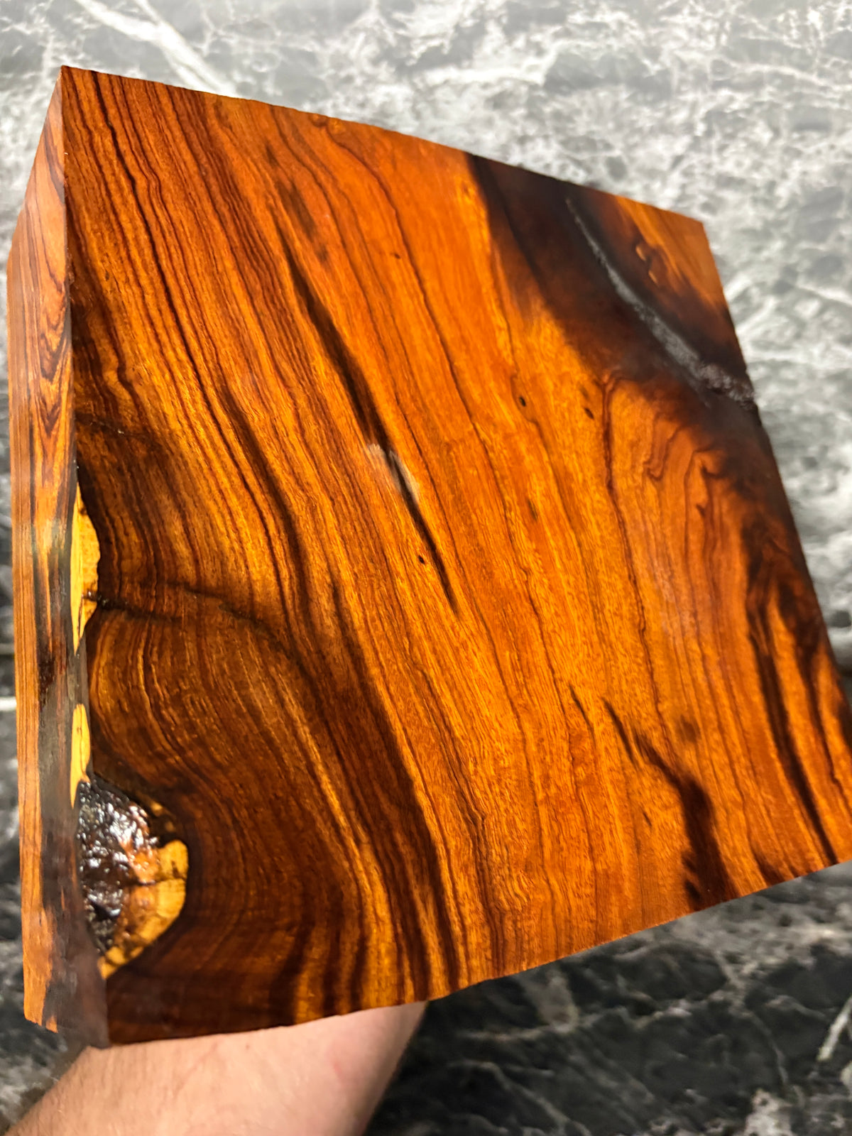 IWRAW138 - 7.8 x 7.8 x 2.9”