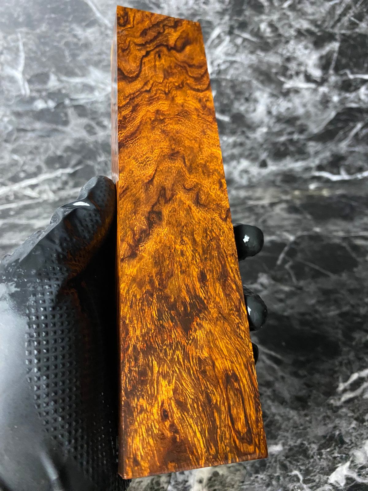 IWB425 - 9 x 2 x 1.23”
