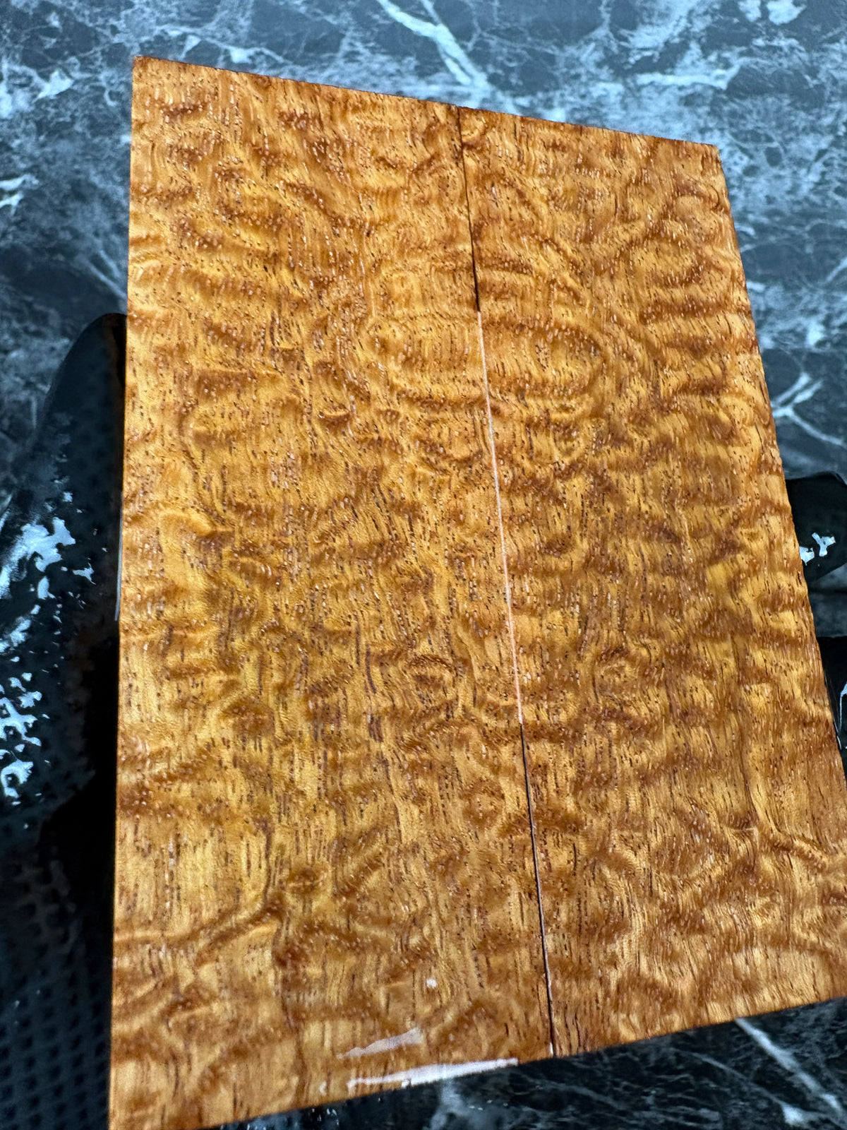 AFS103 - 5.25 x 1.95 x .32”