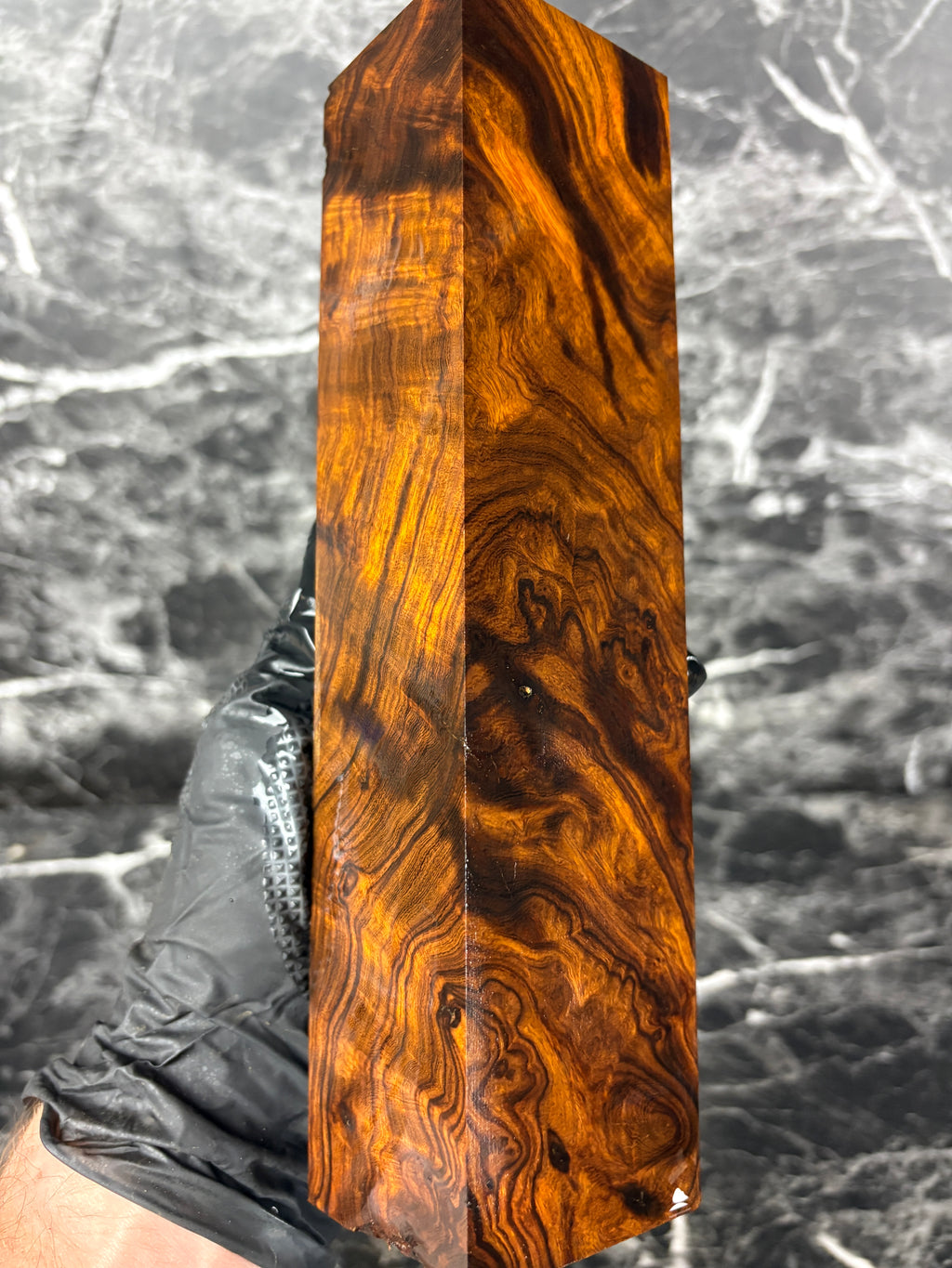IWB433 - 9.1 x 2.25 x 1.95”