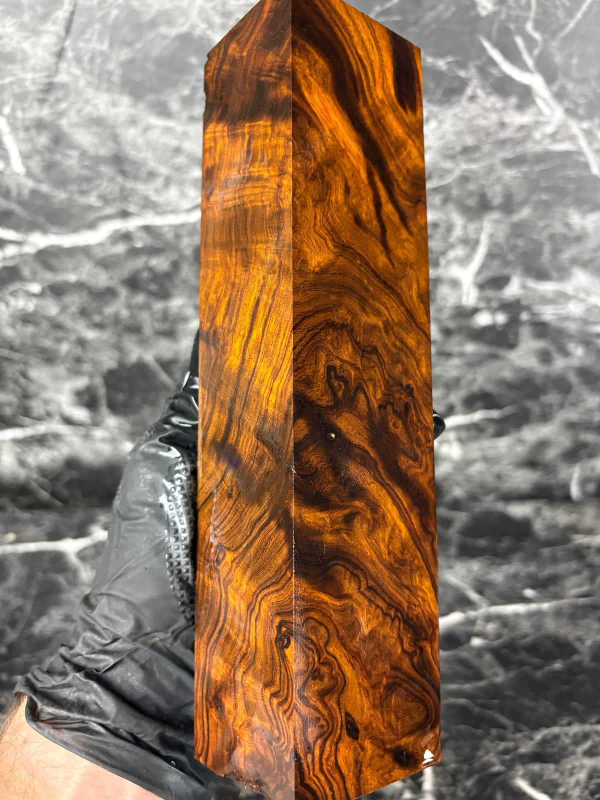 IWB433 - 9.1 x 2.25 x 1.95”