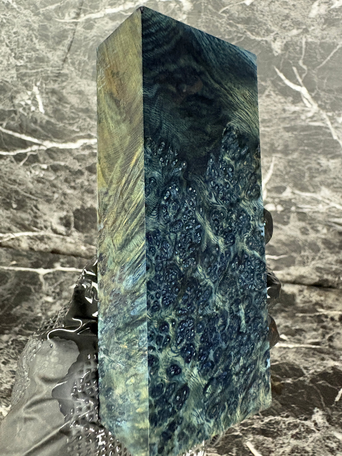 AMBD136 - 5 x 2 x 1.2”