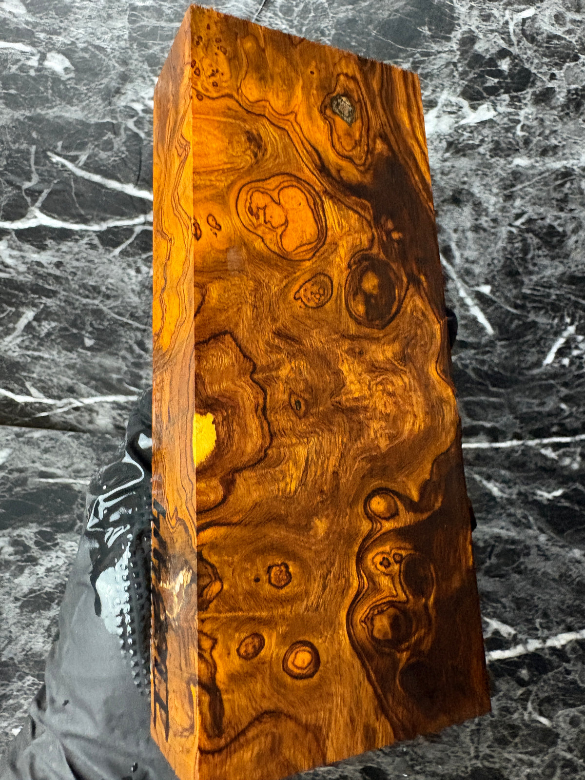 IWB414 - 6.9 x 2.85 x 1.5”