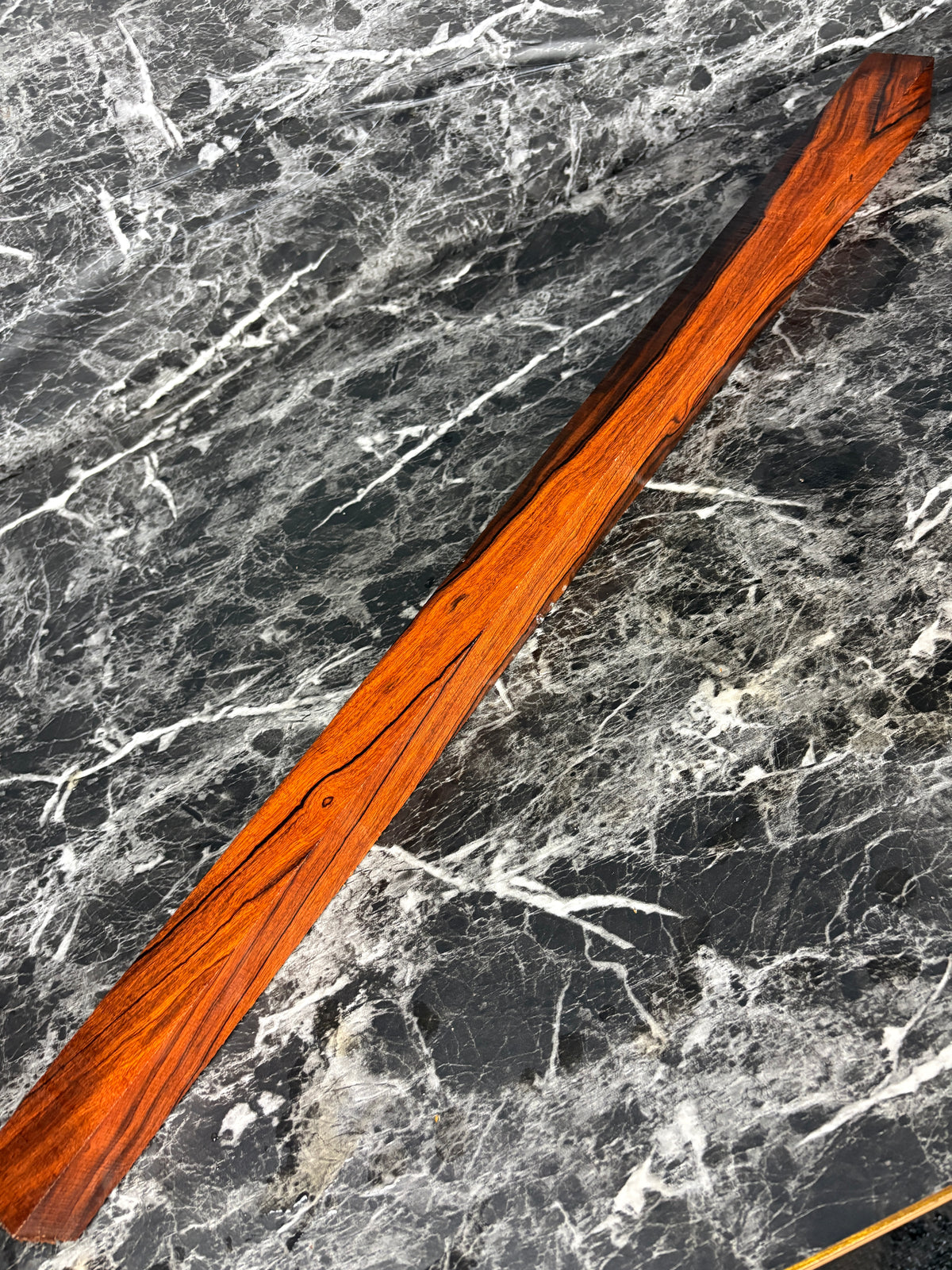 Mastergrade Instrument Quality Turning Pool Cue Desert Ironwood IWBF505 - 30 x 1.5 x 1.55-1.42”