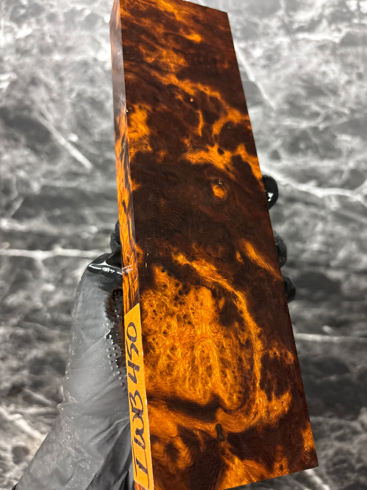 IWB450 - 9.1 x 2.5 x 1”