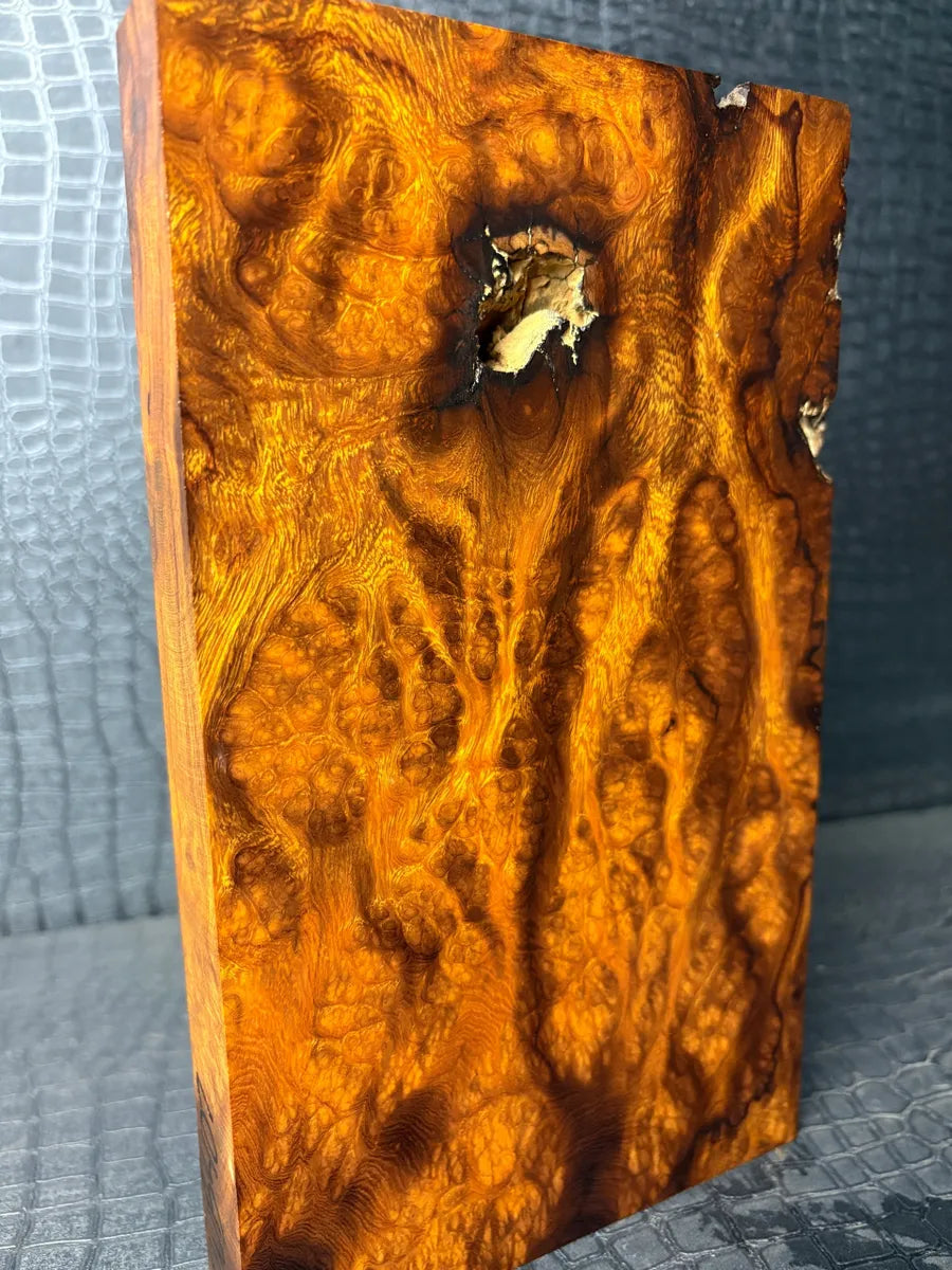 IWB407 - 9.8 x 5.75 x 1.16”