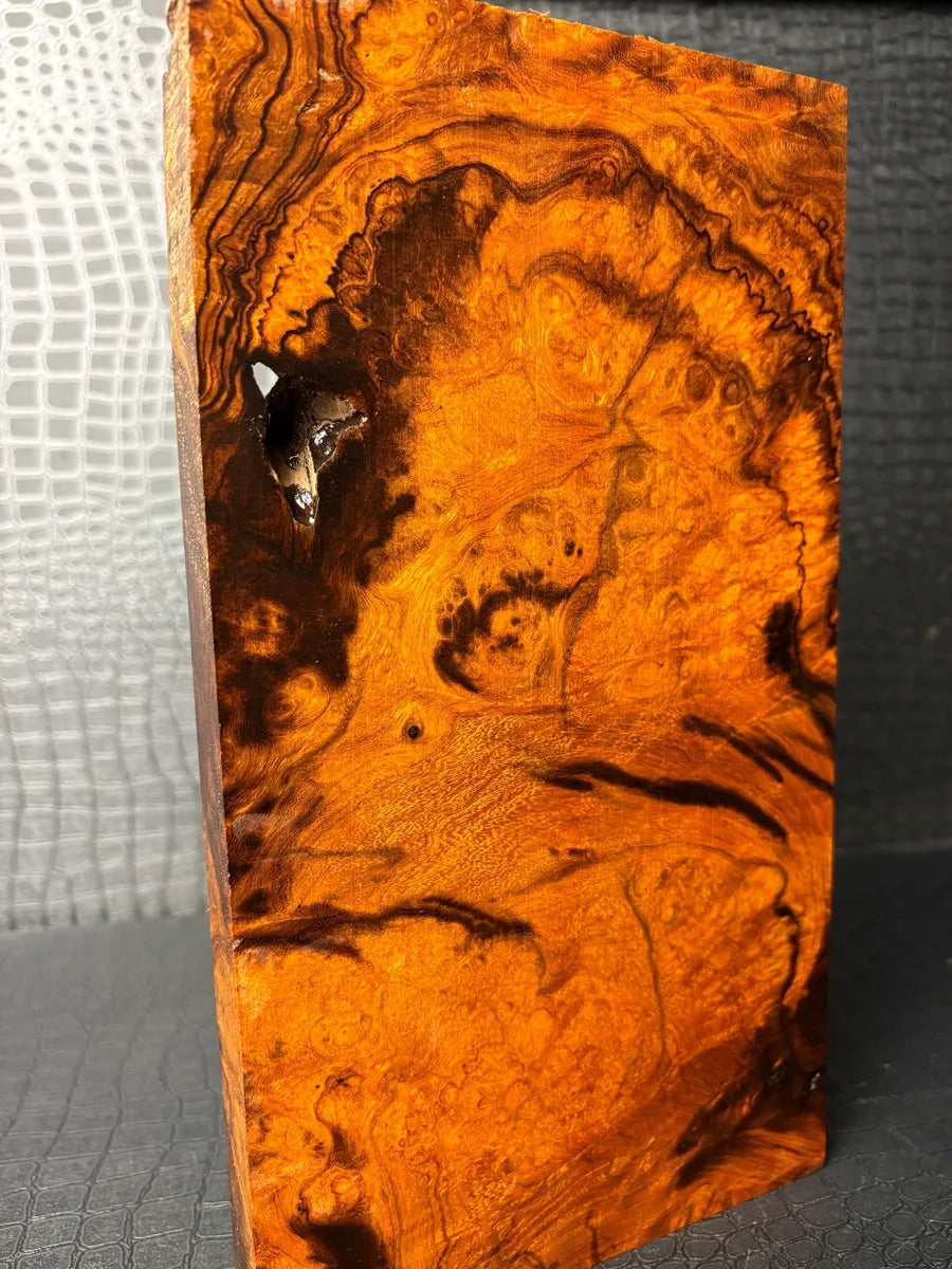 IWB410 - 11.3 x 6.3 x 1”