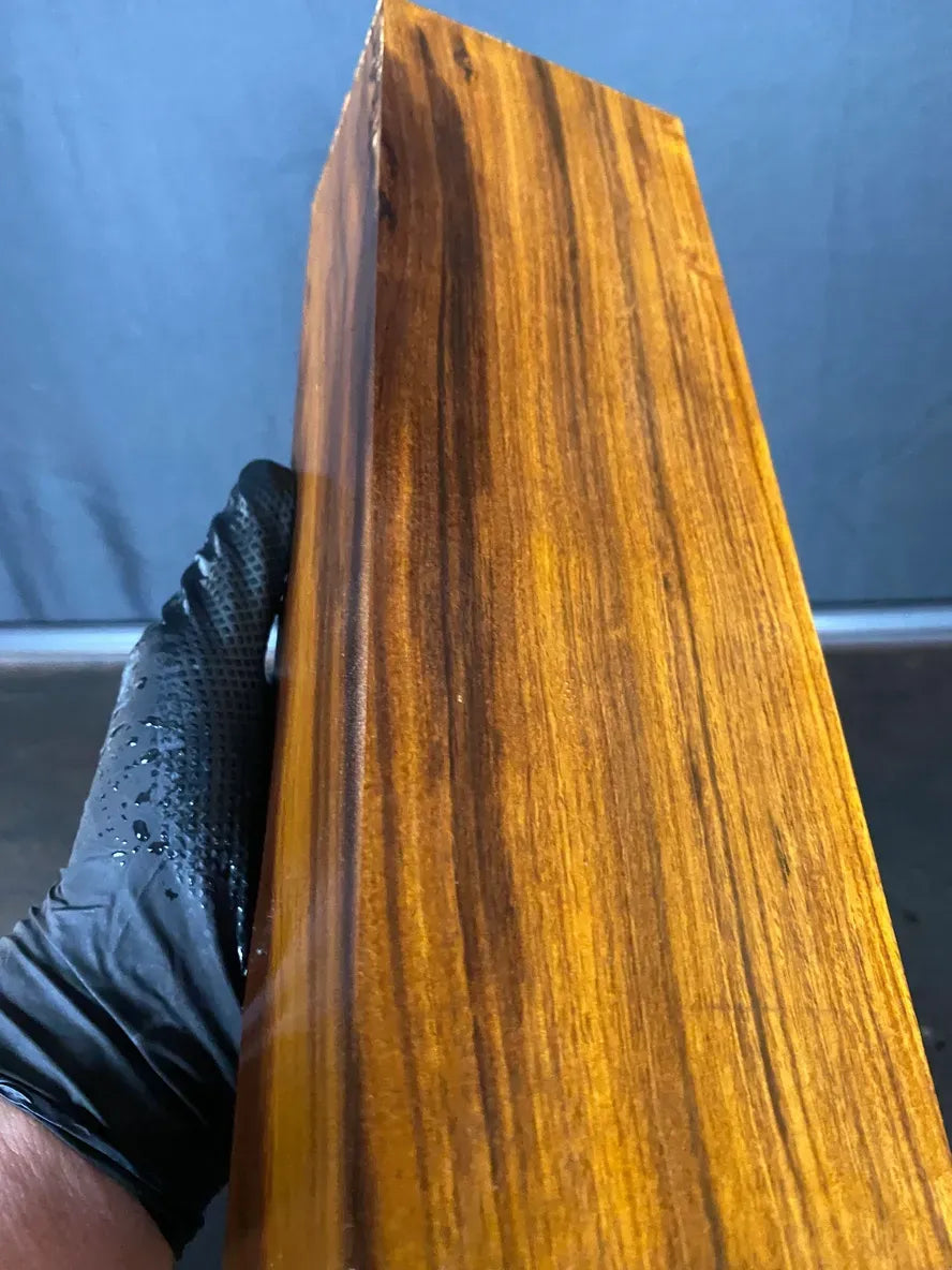 IWBF423 - 12 x 3.9 x 2.9”