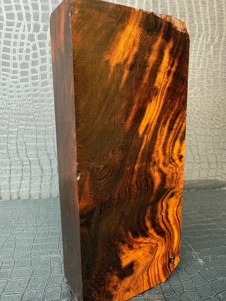 IWB447 - 8.25 x 3.5 x 1.6”
