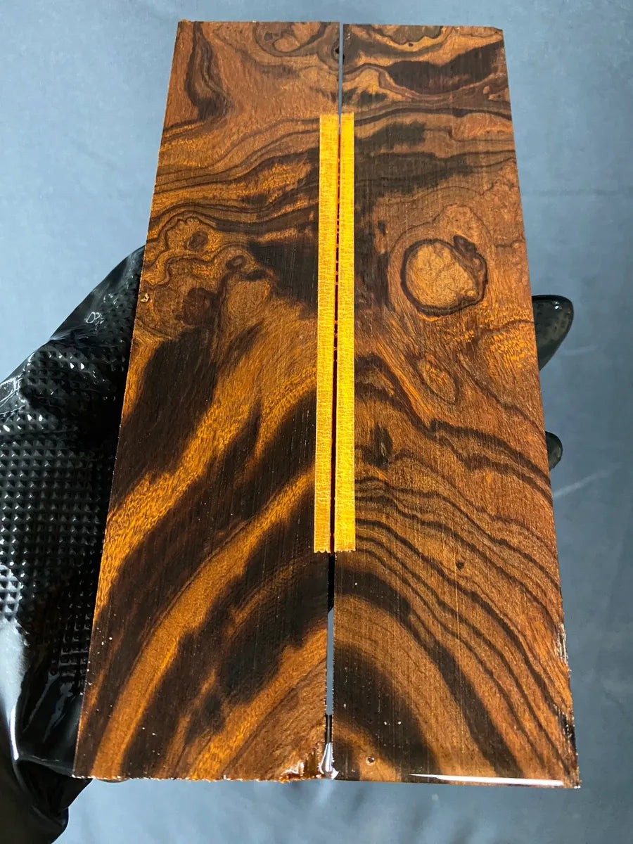 IWS448 - 8.25 x 2 x .32”