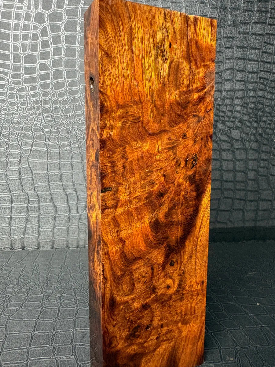 IWB450 - 7.87 x 2.5 x 1”