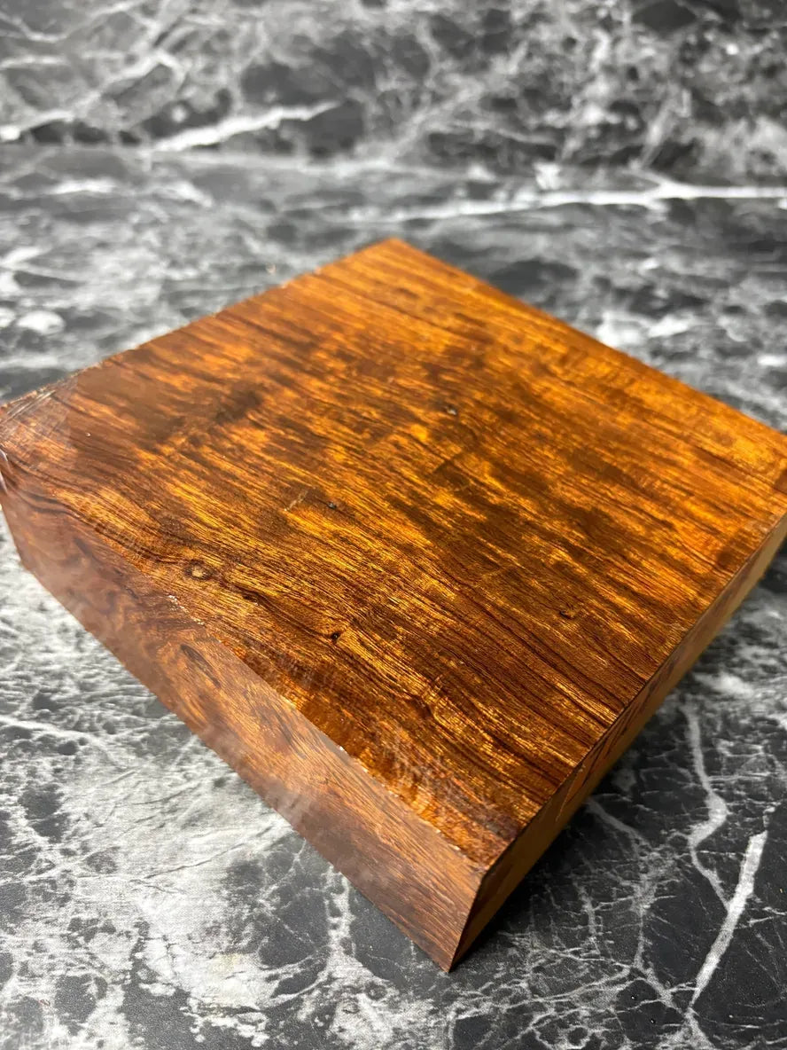 IWBF454 - 6 x 5.8 x 1.9”