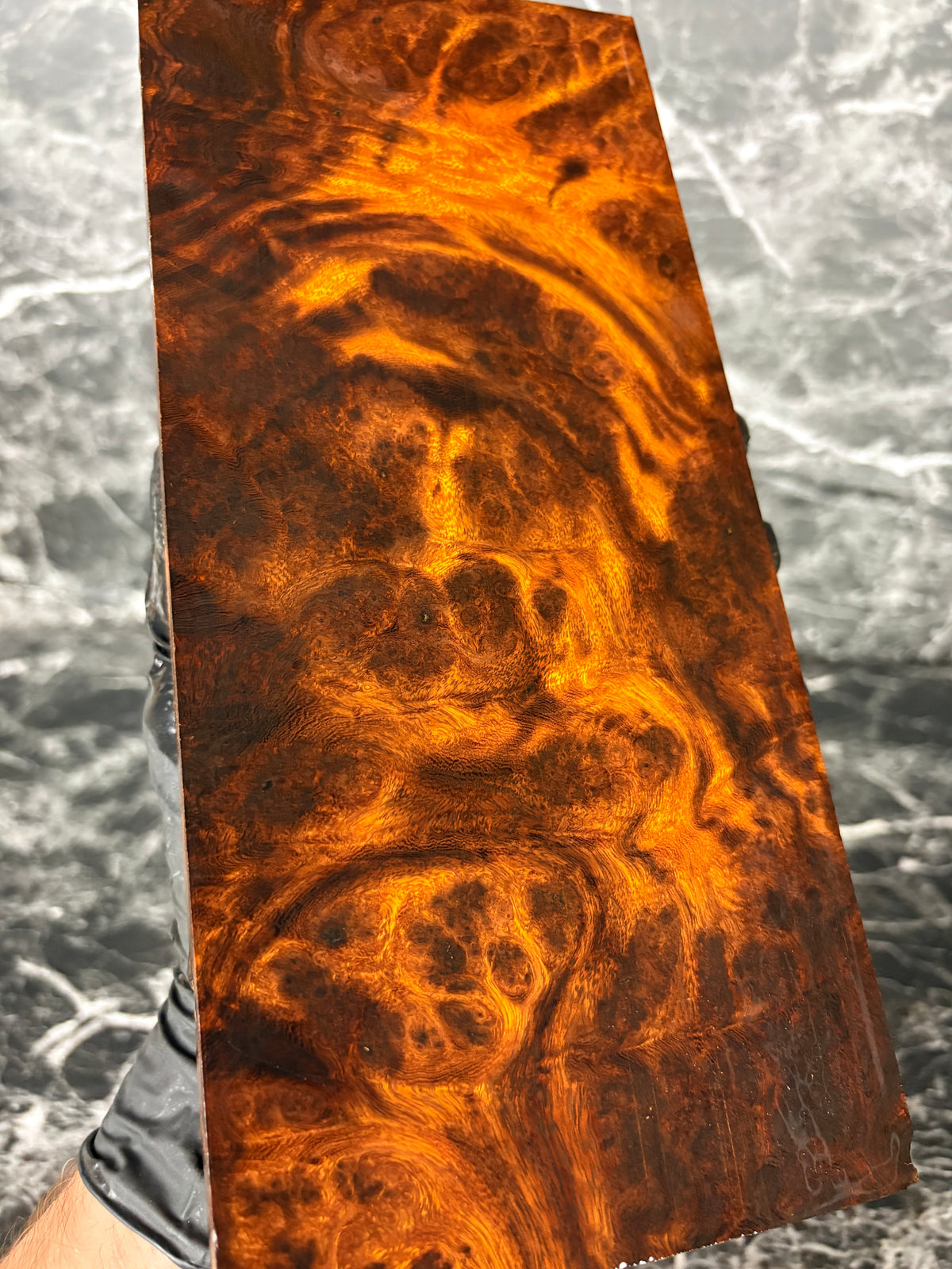 IWB476 - 10.75 x 4.8 x 1”