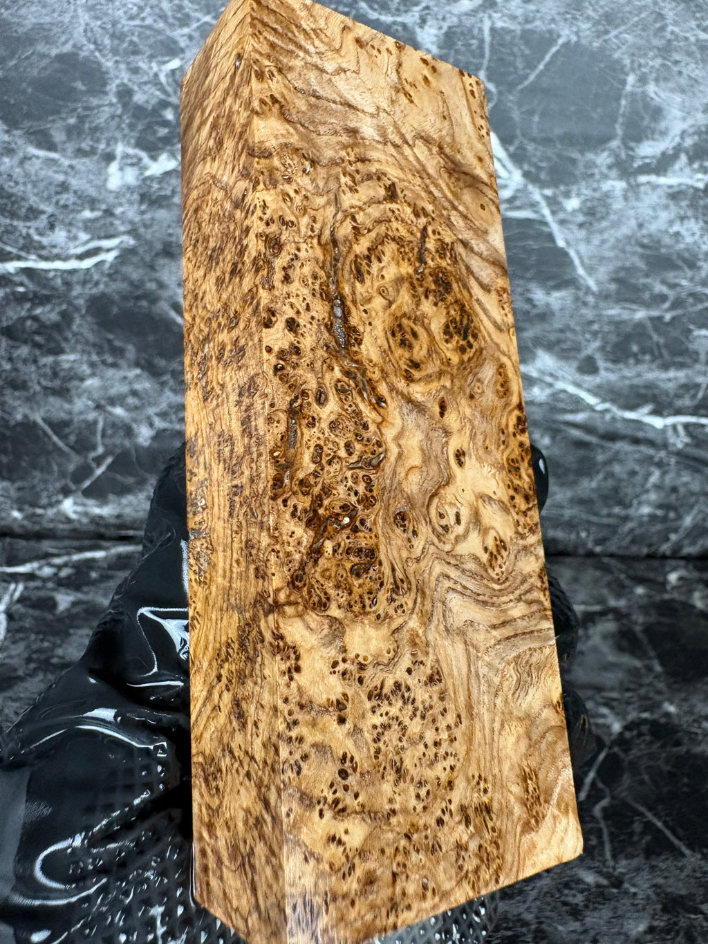 BAB123 - 5.28 x 1.97 x 1.1”