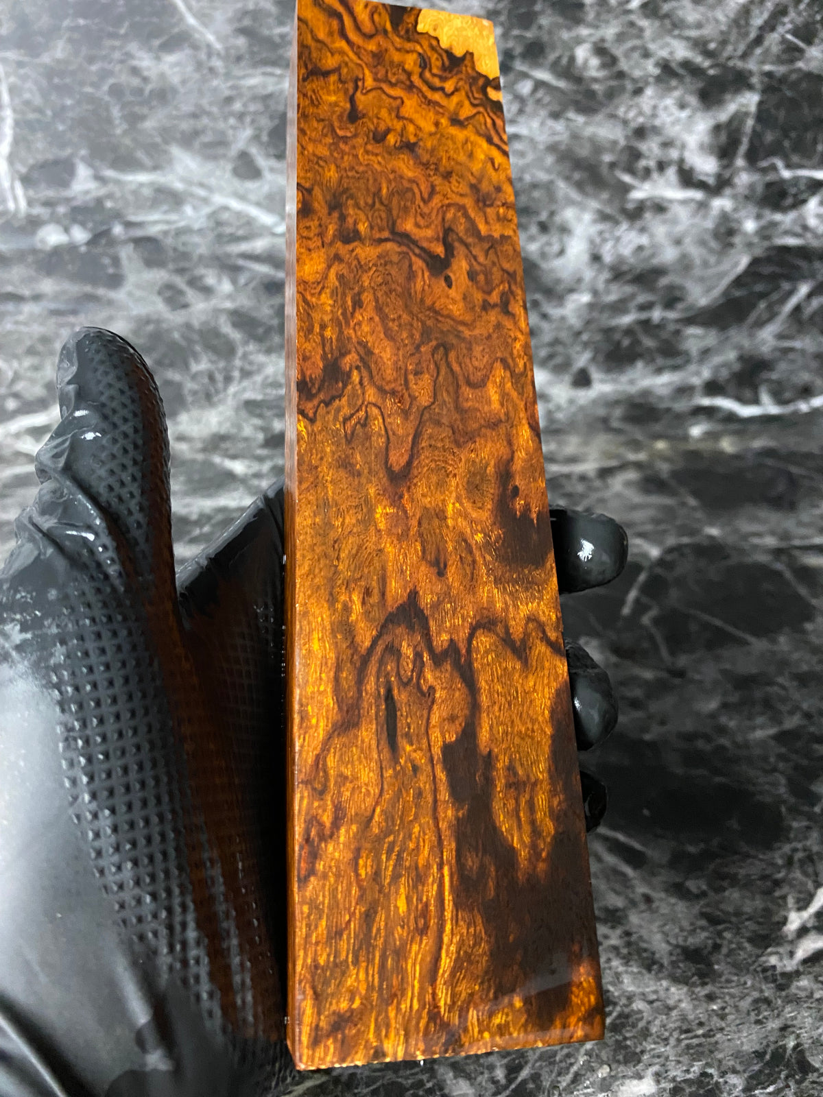 IWB425 - 9 x 2 x 1.23”