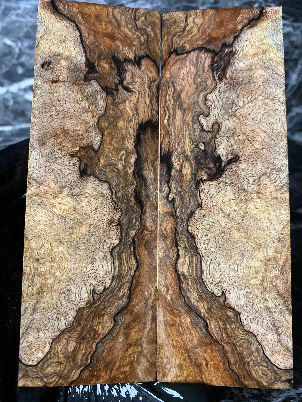 HCMS123 - 5.66 x 1.83 x .35”