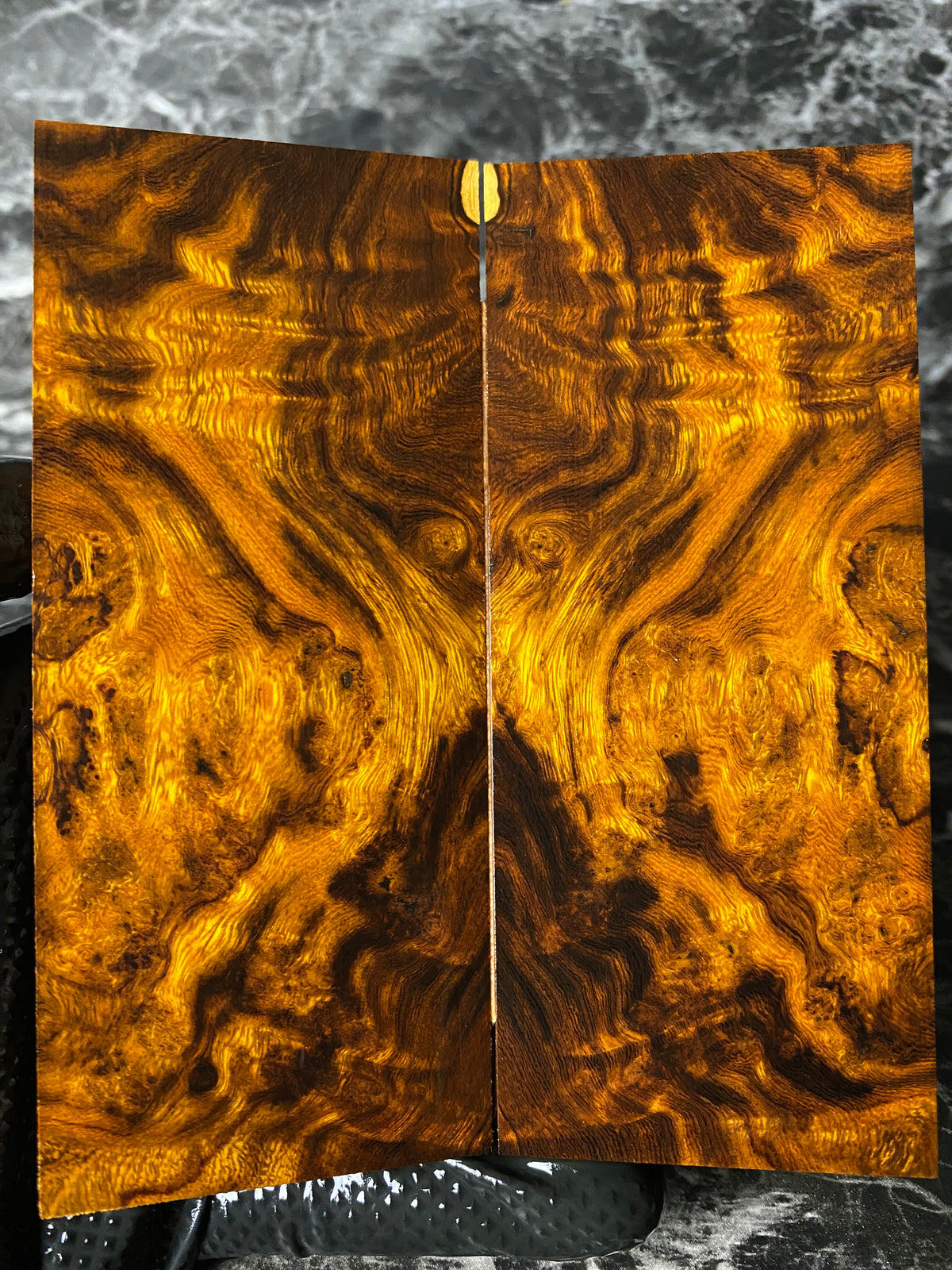 IWS215 - 5.14 x 2.12 x .36”