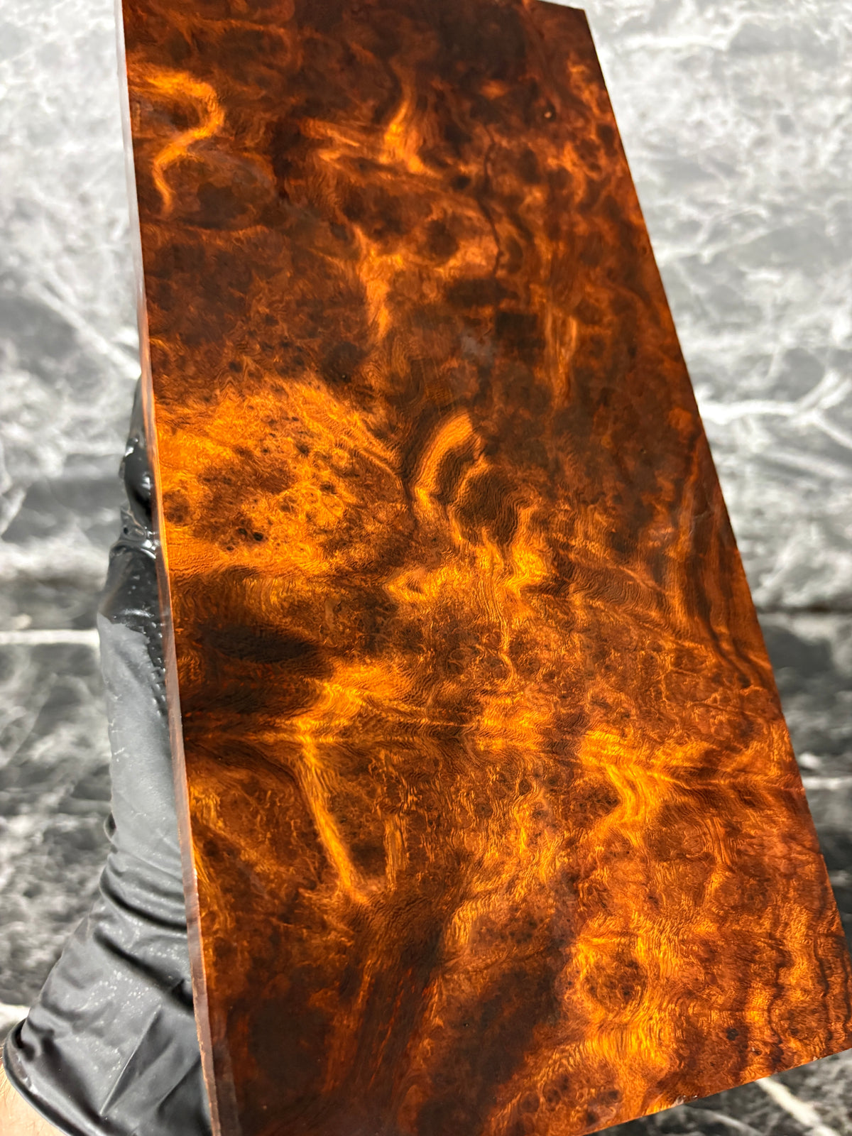 IWB477 - 10.35 x 4.9 x 1”