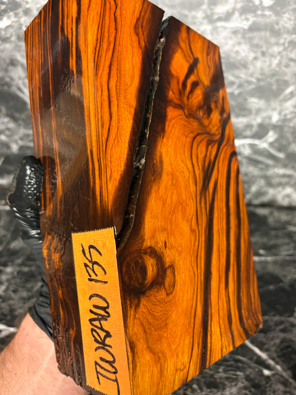 IWRAW135 - 9 x 5.3 x 2.75”