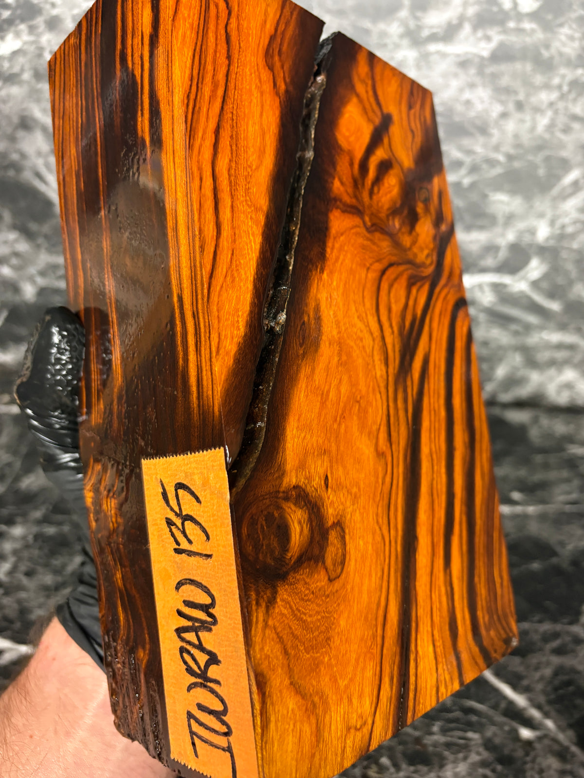 IWRAW135 - 9 x 5.3 x 2.75”