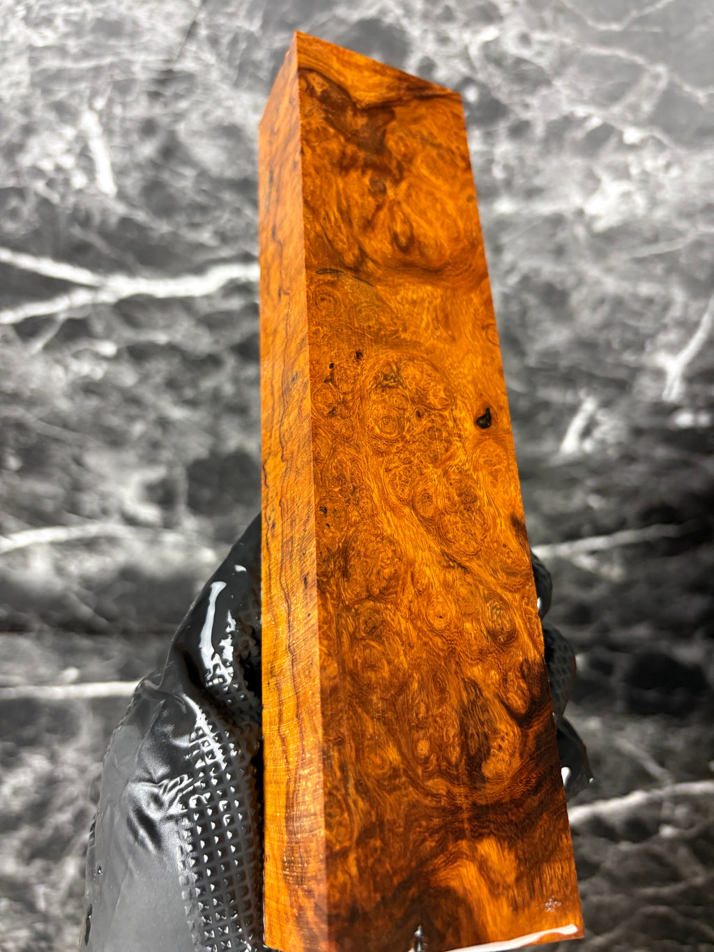 IWB419 - 8.1 x 1.95 x 1.2”
