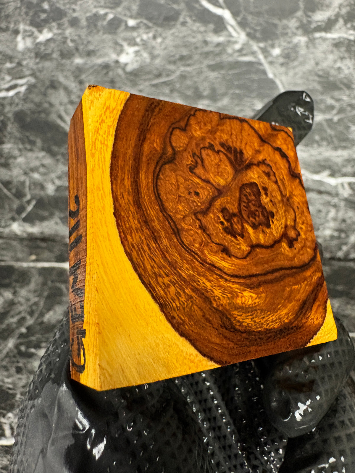 GEM116 - 2.3 x 2.3 x .73”