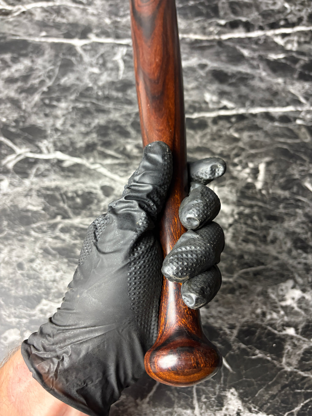 BAT100 - 18 x 1.7 x .86”