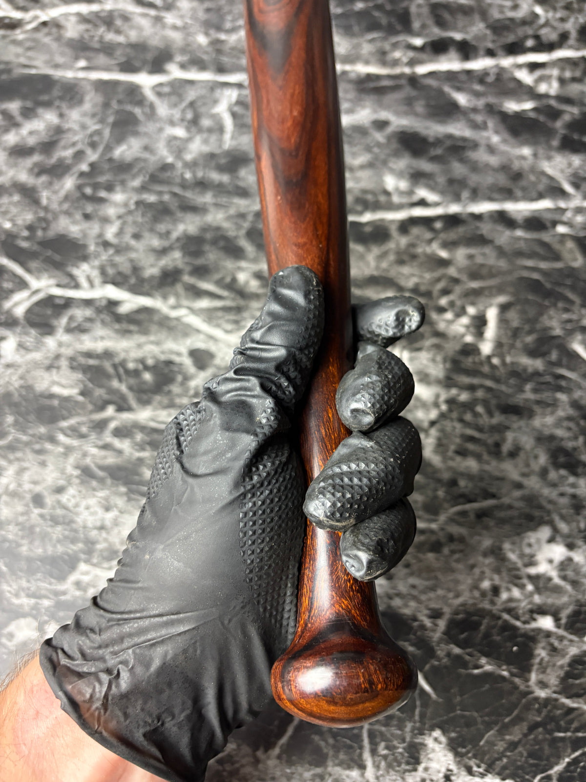 BAT100 - 18 x 1.7 x .86”