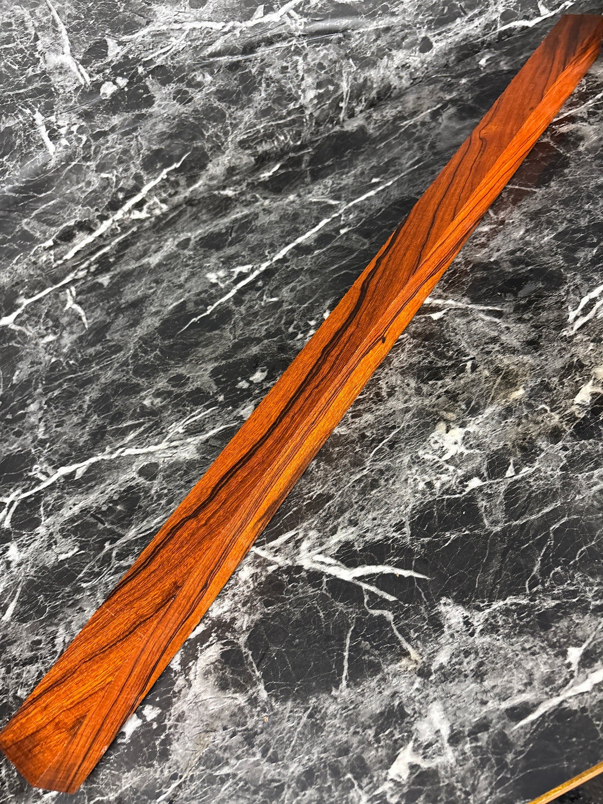 Mastergrade Instrument Quality Turning Pool Cue Desert Ironwood IWBF504 - 30 x 1.5 x 1.55-1.42”