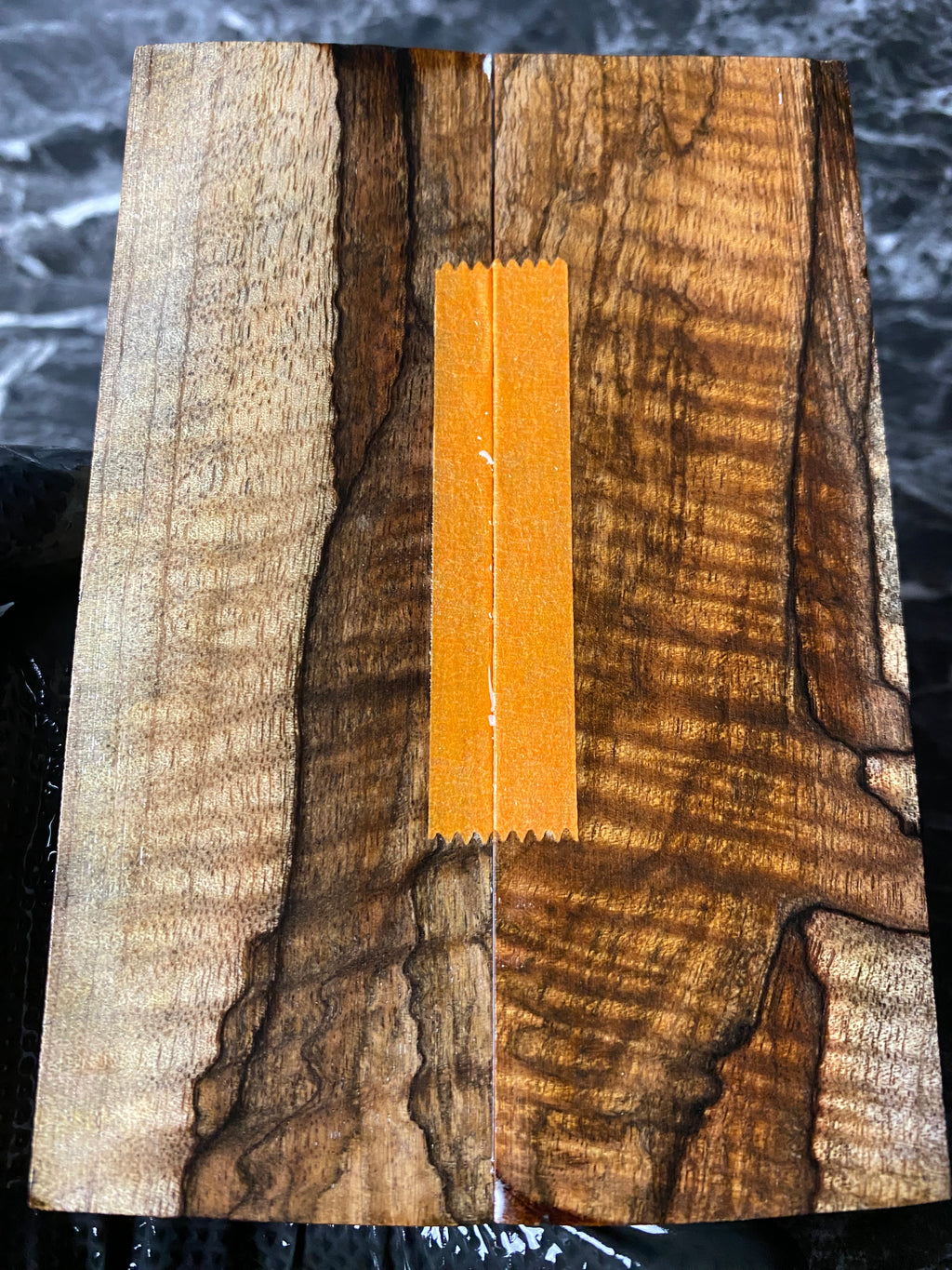 HCMS126 - 5.77 x 1.91 x .39”
