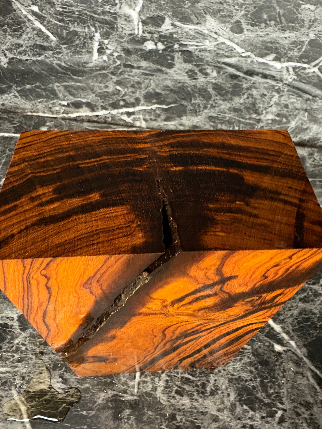 IWRAW135 - 9 x 5.3 x 2.75”