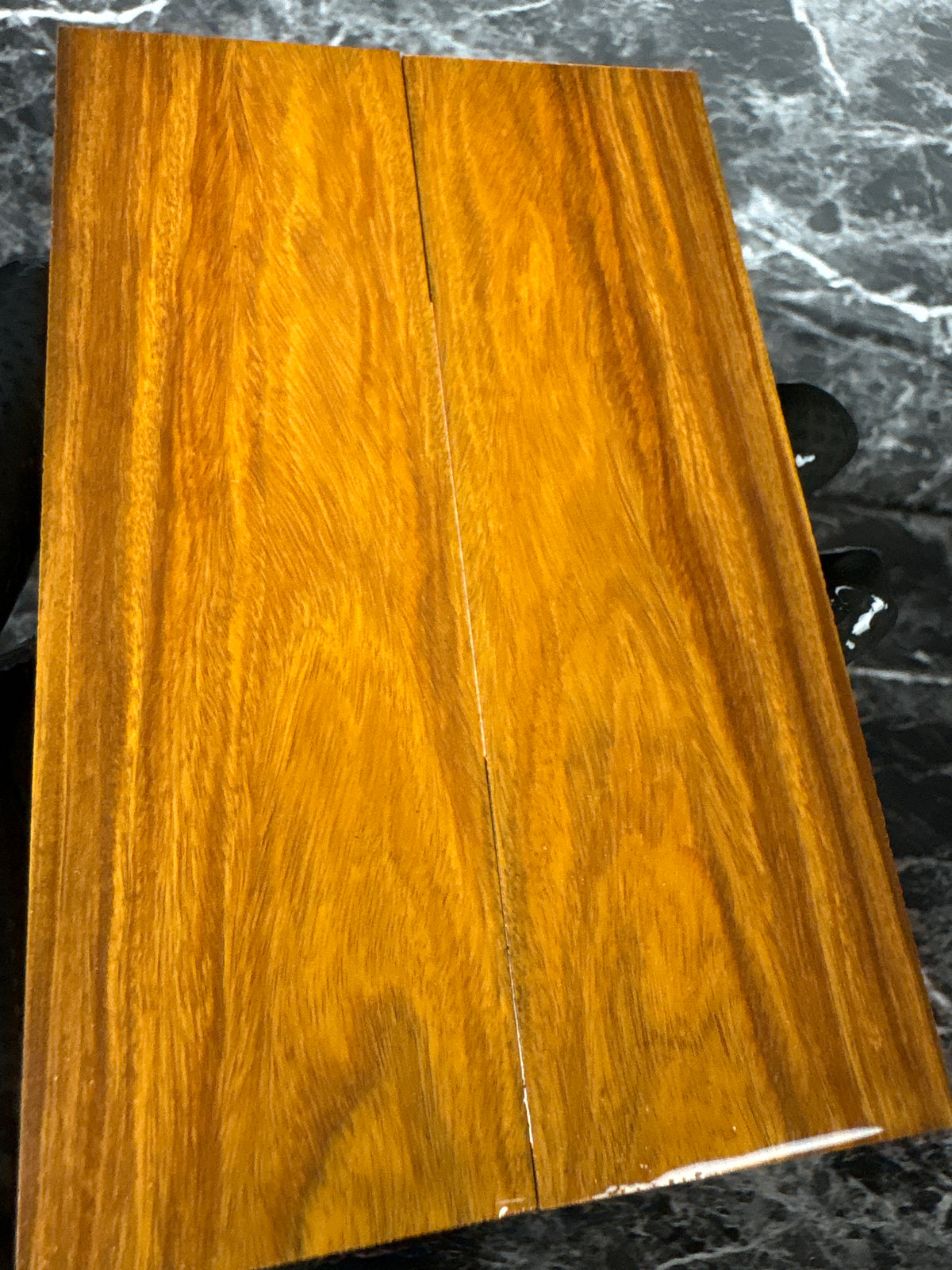 Lignum Vitae Scales LVS112 - 6 x 1.95 x .37”