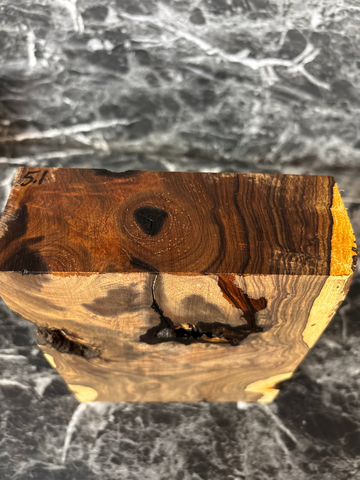 IWRAW139 - 7.7 x 6 x 2.3”
