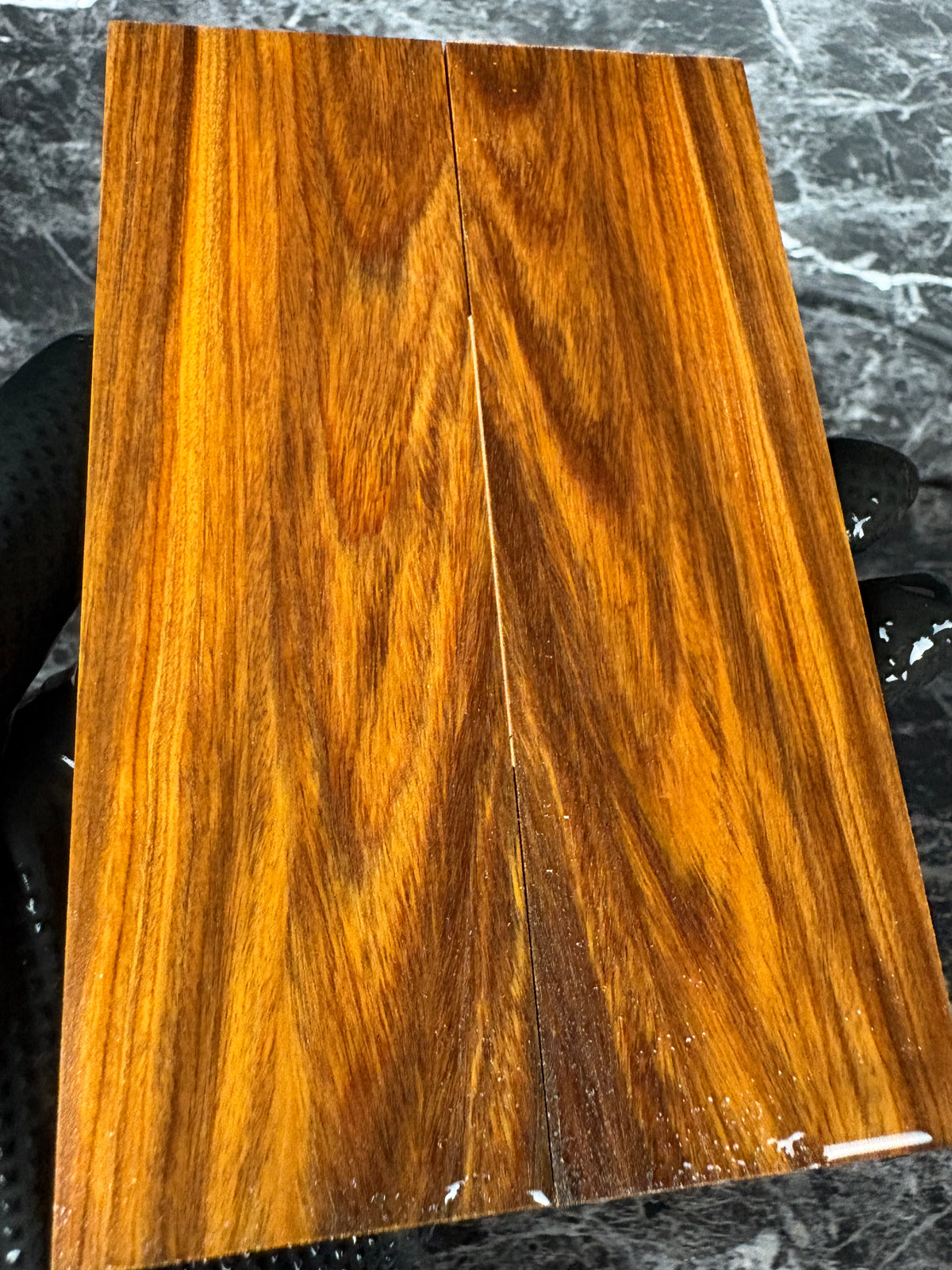 Lignum Vitae Scales LVS105 - 6 x 1.95 x .37”