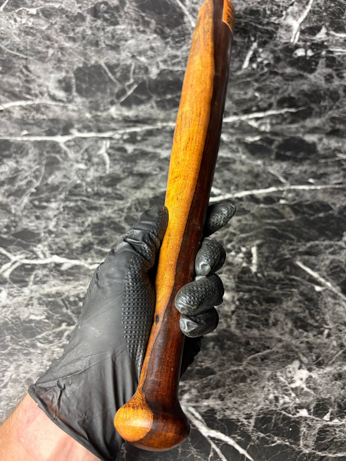 BAT102 - 18 x 1.7 x .86”